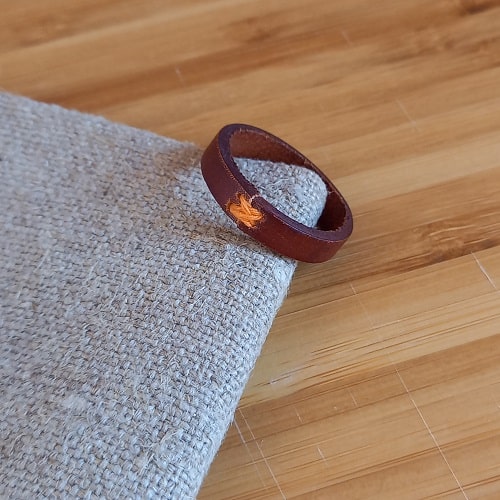 Կաշվե մատանի lr25001