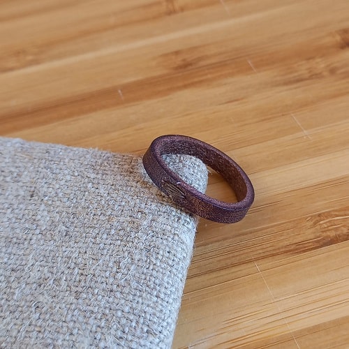 Կաշվե մատանի lr25006