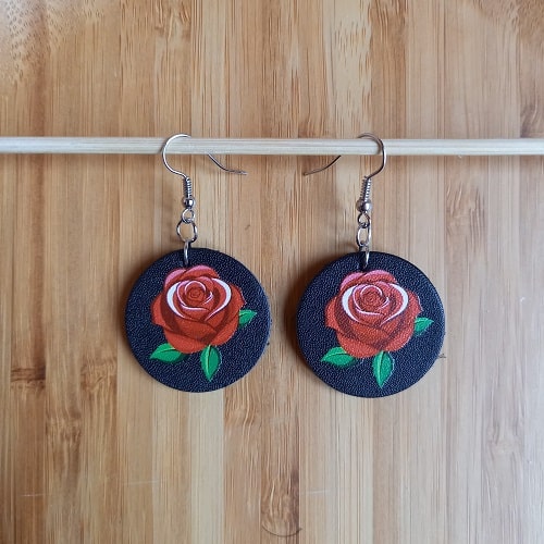 Կաշվե ականջօղ le25001