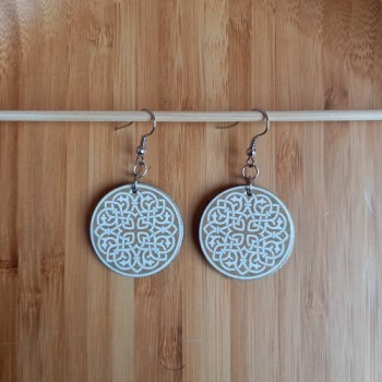 Կաշվե ականջօղ le25005