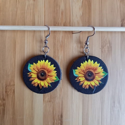 Կաշվե ականջօղ le25008