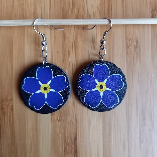 Կաշվե ականջօղ le25013