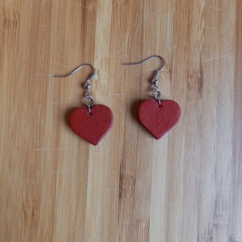 Կաշվե ականջօղ le25024