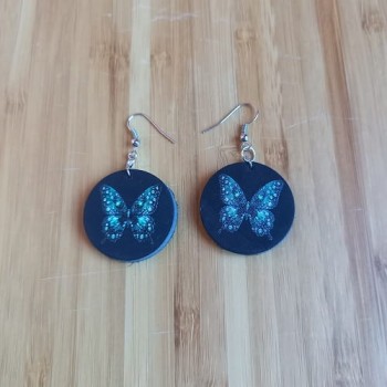 Կաշվե ականջօղ le25034