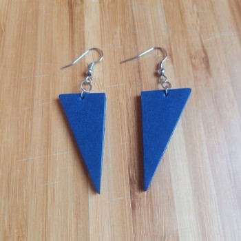 Կաշվե ականջօղ le25046